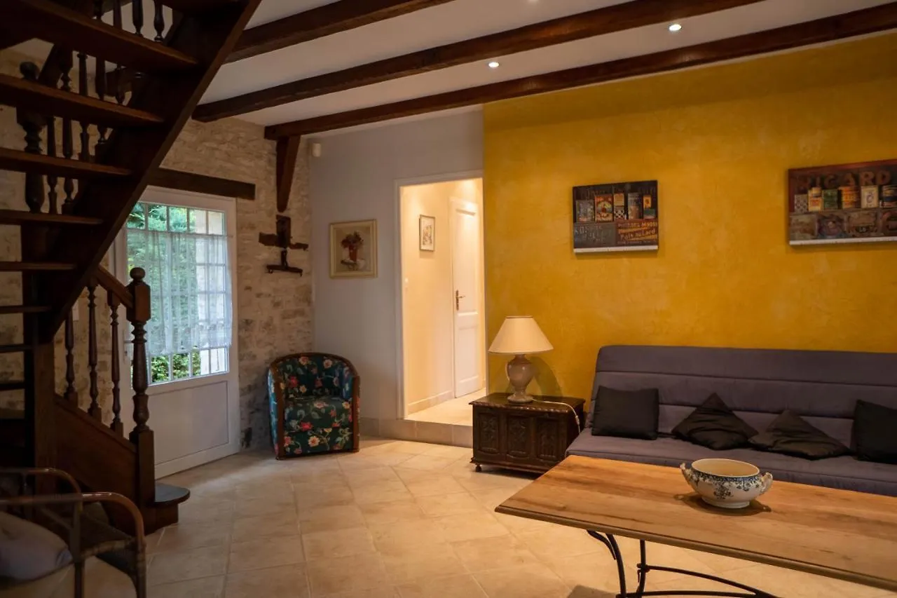 Gite De Sauvagnac Dans Le Lot Dorval Holiday home