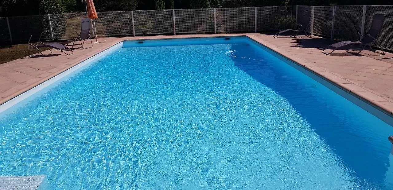 Gite De Sauvagnac Dans Le Lot Dorval